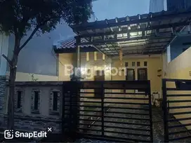 Dijual Murah Rumah Siap Huni dekat Mall Lagoon Dan Galaxy Bekasi