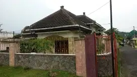 e107 Rumah Harga Miring Poll selangkah dari Terminal Arjosari Malang