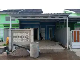 Kanopi baja ringan