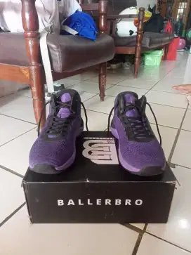 Sepatu basket ballebro