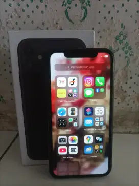 iPhone 11 64gb inter