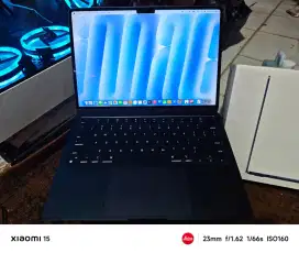 Macbook Air M2 2022 Mulus Normal Bisa TT Pastinya
