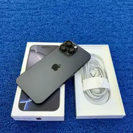 iPhone 16 Pro Max 256gb Baru pake 3 Bln like new grs resmi Digimap