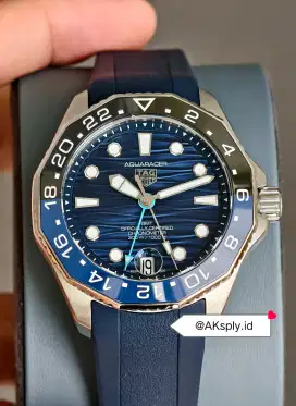 TAG HEUER AQUARACER PROFESSIONAL 300 GMT 42mm Batman WBP5114