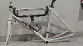Frame helios f300 dan wheellset