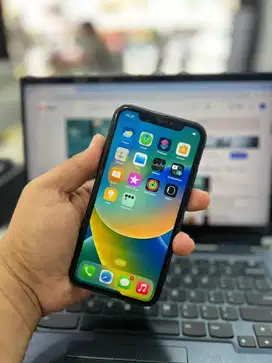 Iphone xr 64GB blokir