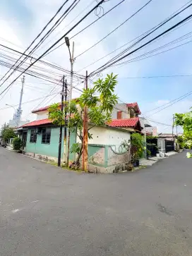 Dijual Rumah di Menteng Dalam, Tebet –Investasi Emas di area strategis
