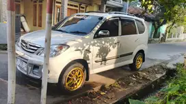 Daihatsu Xenia 2005 Bensin