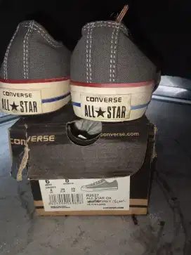 Sepatu Converse