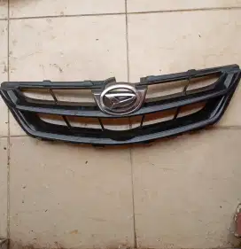 Jual cepet Grill xenia old 2006/2011