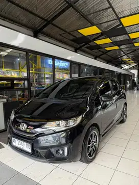 Honda jazz RS a/t 2016