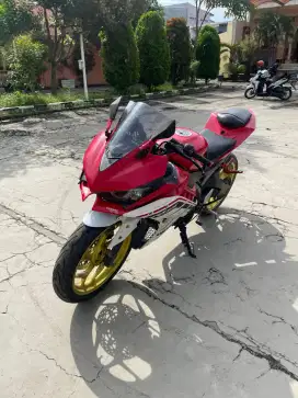 Yamaha R15 th 2016