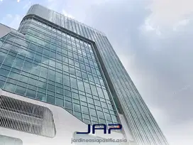Sewa Kantor Kirana Three 195 M2 Fitted Strategis di Kelapa Gading