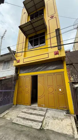 Dijual Ruko Terawat Di Jl Rahmadsyah Lokasi Strategis Inti Kota