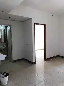 Aid - Dijual Apt GreenHill Kelapa Gading 2BR Unfurnish