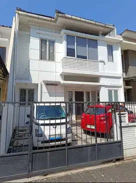 Rumah 2 Lantai di Permata Puri Media Kembangan