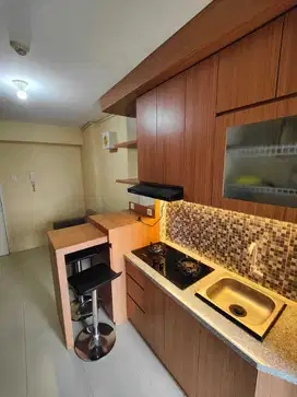 Tahunan 2 Kamar Tidur WaterHeater Lantai Rendah Apartemen Bassura City