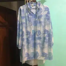 Dress warna biru langit yang dipake abel cantika