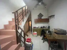 DHYANA RUMAH JELAMBAR UK 3.3x12m BANGUNAN KOKOH SERTIFIKAT SHM