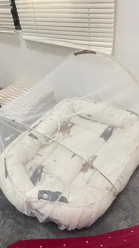 Kasur Bayi, 2 Bantal, Kelambu