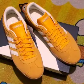 Sepatu Skate Adidas VL Court 2.0 Shoes Men Yellow Jl0495 Ori Store