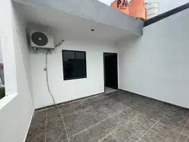 Dhyana rumah hoek jelambar uk 7.2x15m akses jalan raya lokasi bagus