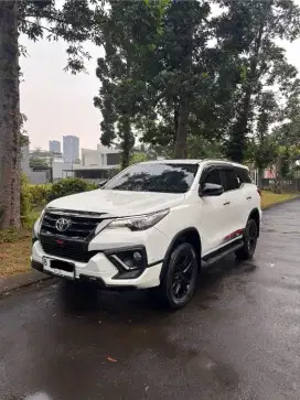 Fortuner vrz trd 2020