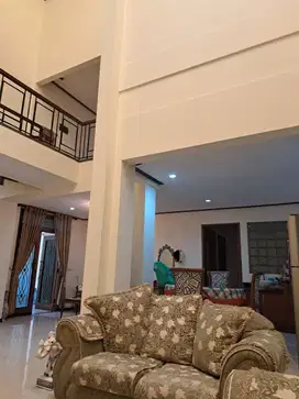 DIJUAL Rumah Darmo permai Timur