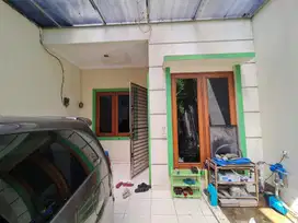 DHYANA RUMAH BAGUS JELAMBAR UK 5x23m DI KOMPLEK KAVLING POLRI