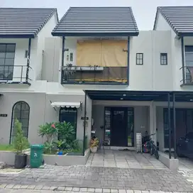 Rumah 2 Lantai Bagus Semi Furnish HGB di Graha Natura