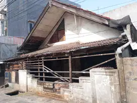 Dhyana rumah lama jelambar lt 137m posisi ngantong lokasi bagus