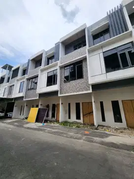 Townhouse Baru Komplek Global Haus Siap Huni Jalan Tuasan Krakatau