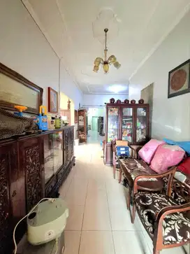 Dijual Villa Lebar Siap Huni Jl Sidomulyo