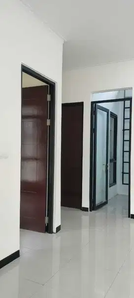 Rumah Minimalis Nyaman di Taman Kopo Indah TKI 2 Bandung