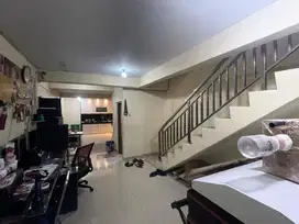 Dhyana rumah jelambar uk 4x20m lokasi bagus akses mobil hadap selatan