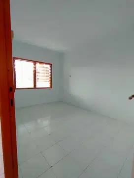 Dhyana ruko uk 4.5x15m jalan besar lokasi bagus mutiara taman palem