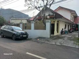 Dijual rumah harga banting dibawah NJOP at Mampang Jakarta Selatan