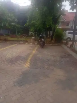 DIJUAL CEPAT RUMAH 2 (DUA) LANTAI DI TAMAN PALEM LESTARI