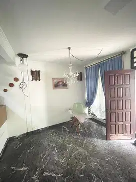 Dhyana rumah jelambar uk 14x15m shm strategis di komplek kavpolri