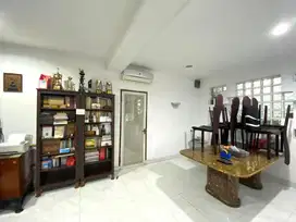 Dhyana rumah shm jelambar uk 15x16m lokasi bagus komplek kavling polri