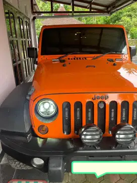 Rubicon 4 door AT 2013 3600cc pajak july 2026 km 90rban harga 875 nego