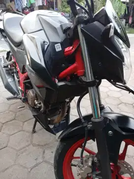Honda CB150R Ist