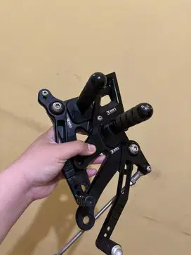 Underbone / footstep depan ninja 250fi new