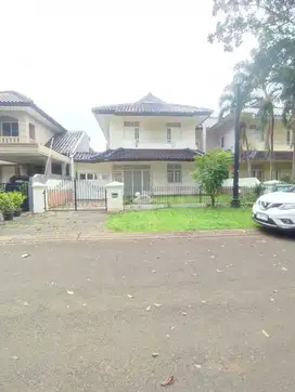 Disewakan Cepat Rumah Cakep di Lippo Sentral Taman Himalaya