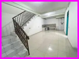 dhyana Disewa rumah uk 8x16m ada AC 5 di jelambar
