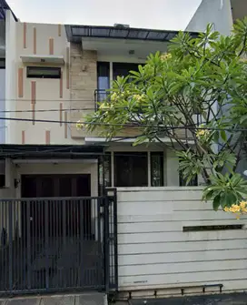 Sewa Murah Rumah Puri Indah Jakarta Barat