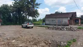 Nego, Tanah Pandowoharjo Dekat Masjid Suciati