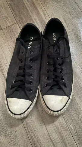 Sepatu Converse Original Low Black | Size 41 | Bekas Pakai