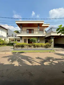 BRAND NEW RENOVATED RUMAH DI PEJATEN BARAT