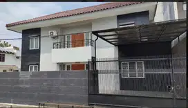 DHYANA RUMAH FURNISH JELAMBAR UK 14x20m TURUN HARGA LOKASI BAGUS TAMAN